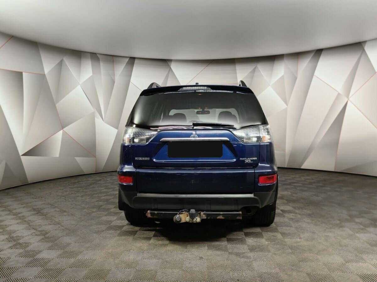 Mitsubishi Outlander с пробегом — 2011 год. Фото: #7