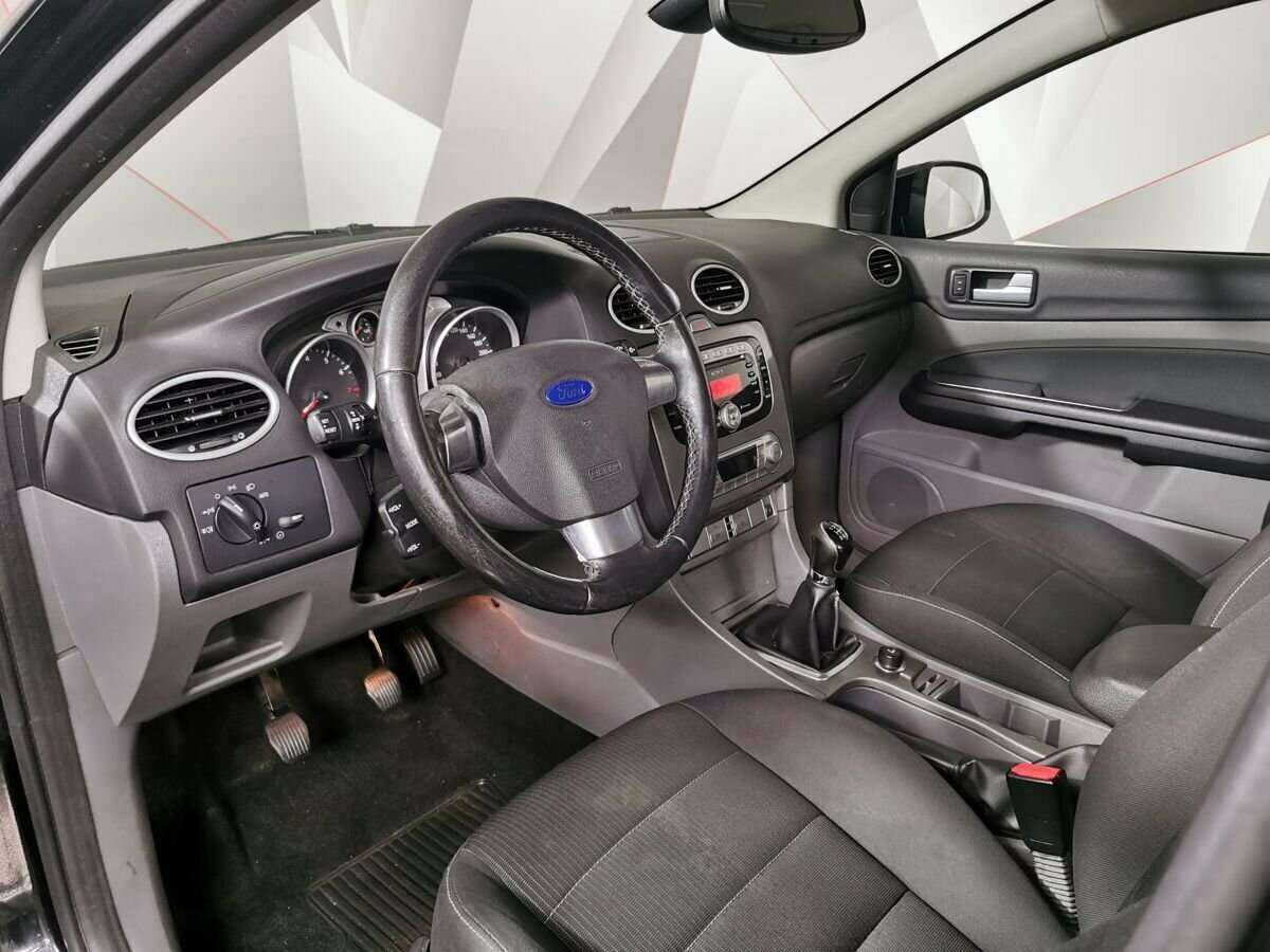 Ford Focus с пробегом — 2009 год. Фото: #13