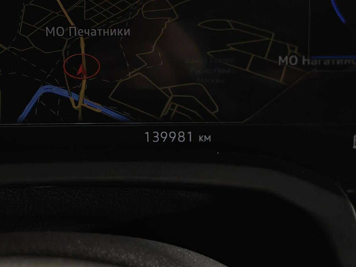 Volkswagen Touareg с пробегом — 2018 год. Фото: #18