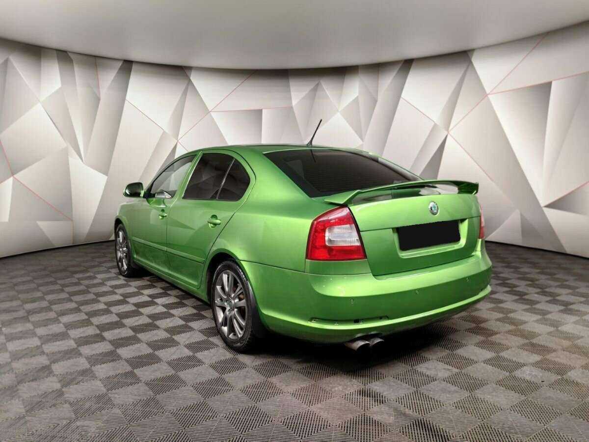 Skoda Octavia RS с пробегом — 2012 год. Фото: #3