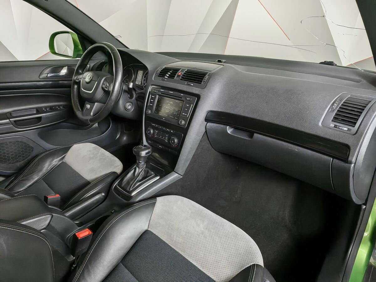 Skoda Octavia RS с пробегом — 2012 год. Фото: #8