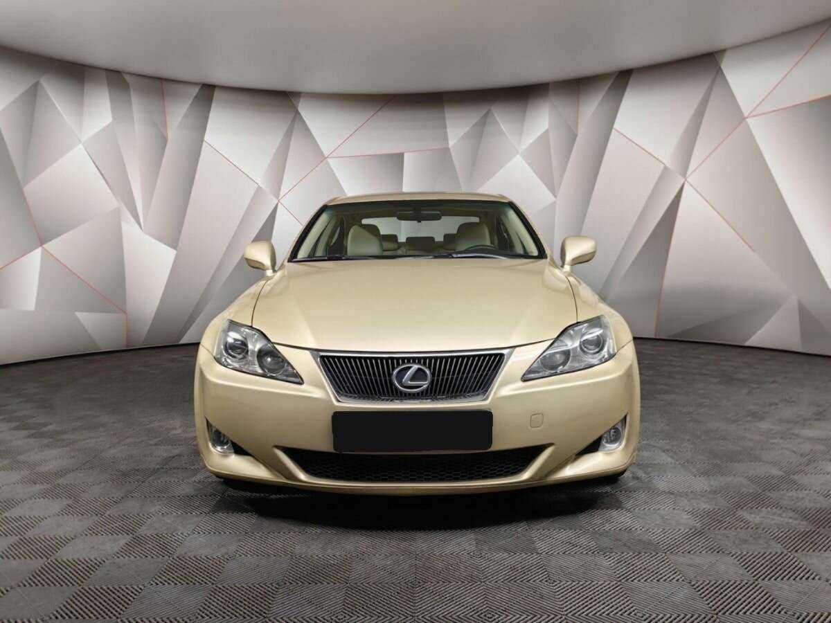 Lexus IS с пробегом — 2008 год. Фото: #4
