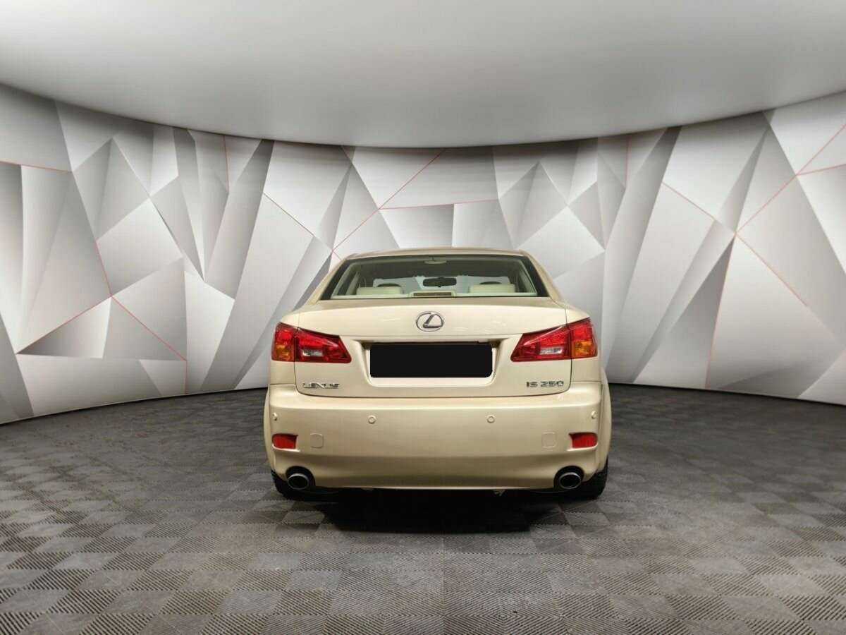 Lexus IS с пробегом — 2008 год. Фото: #5