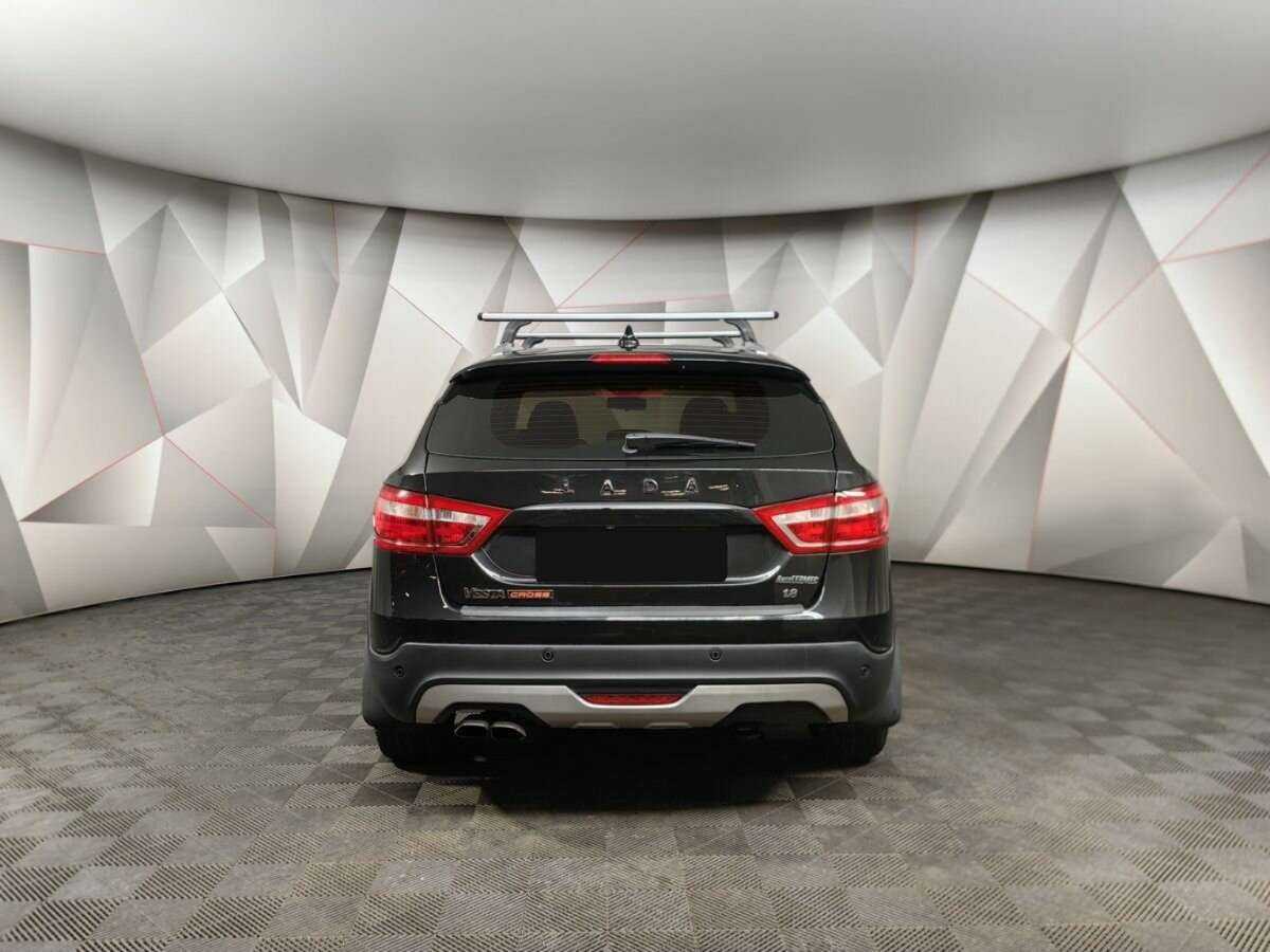 Lada (ВАЗ) Vesta с пробегом — 2019 год. Фото: #7