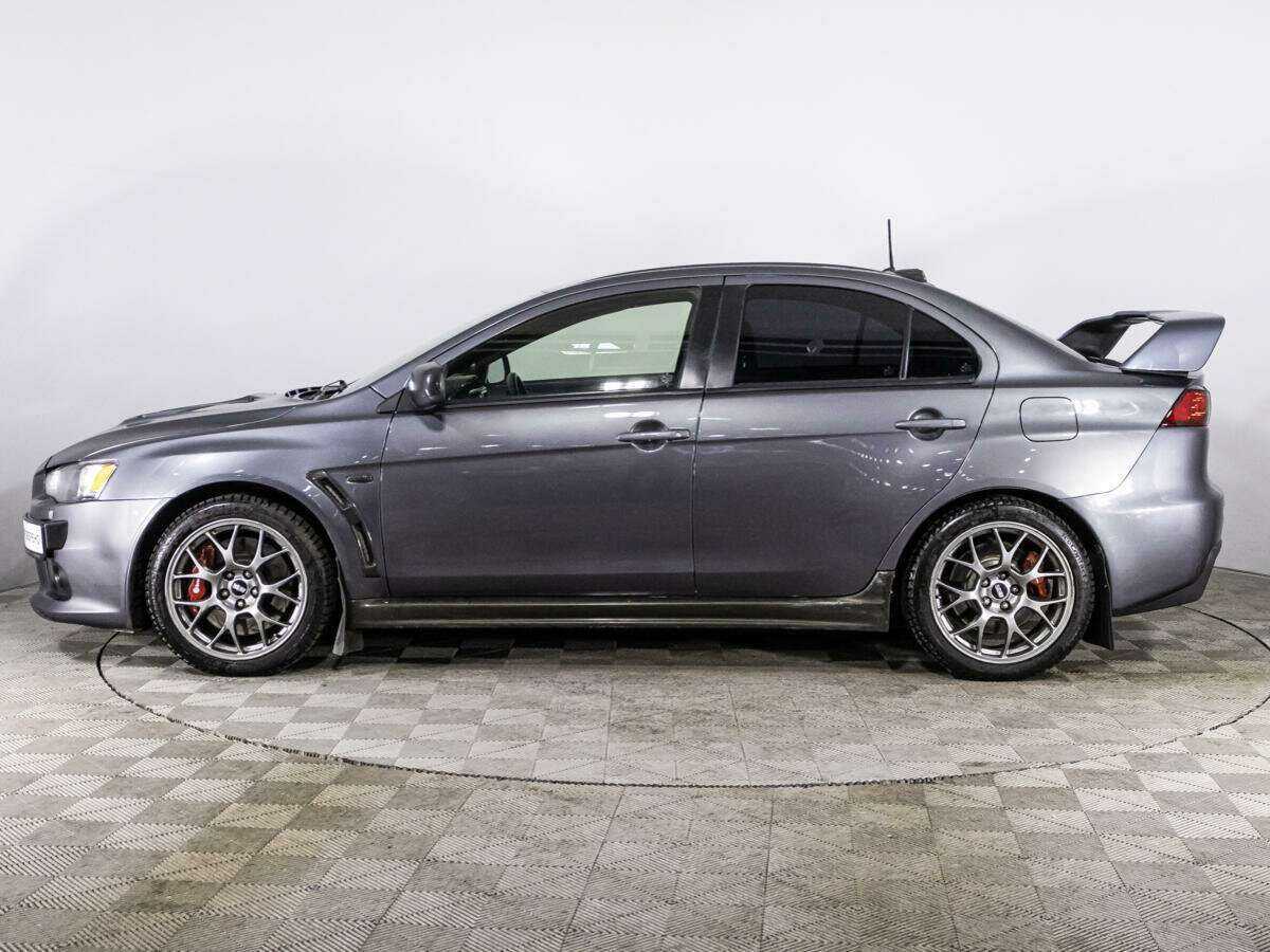 Mitsubishi Lancer Evolution с пробегом — 2011 год. Фото: #7