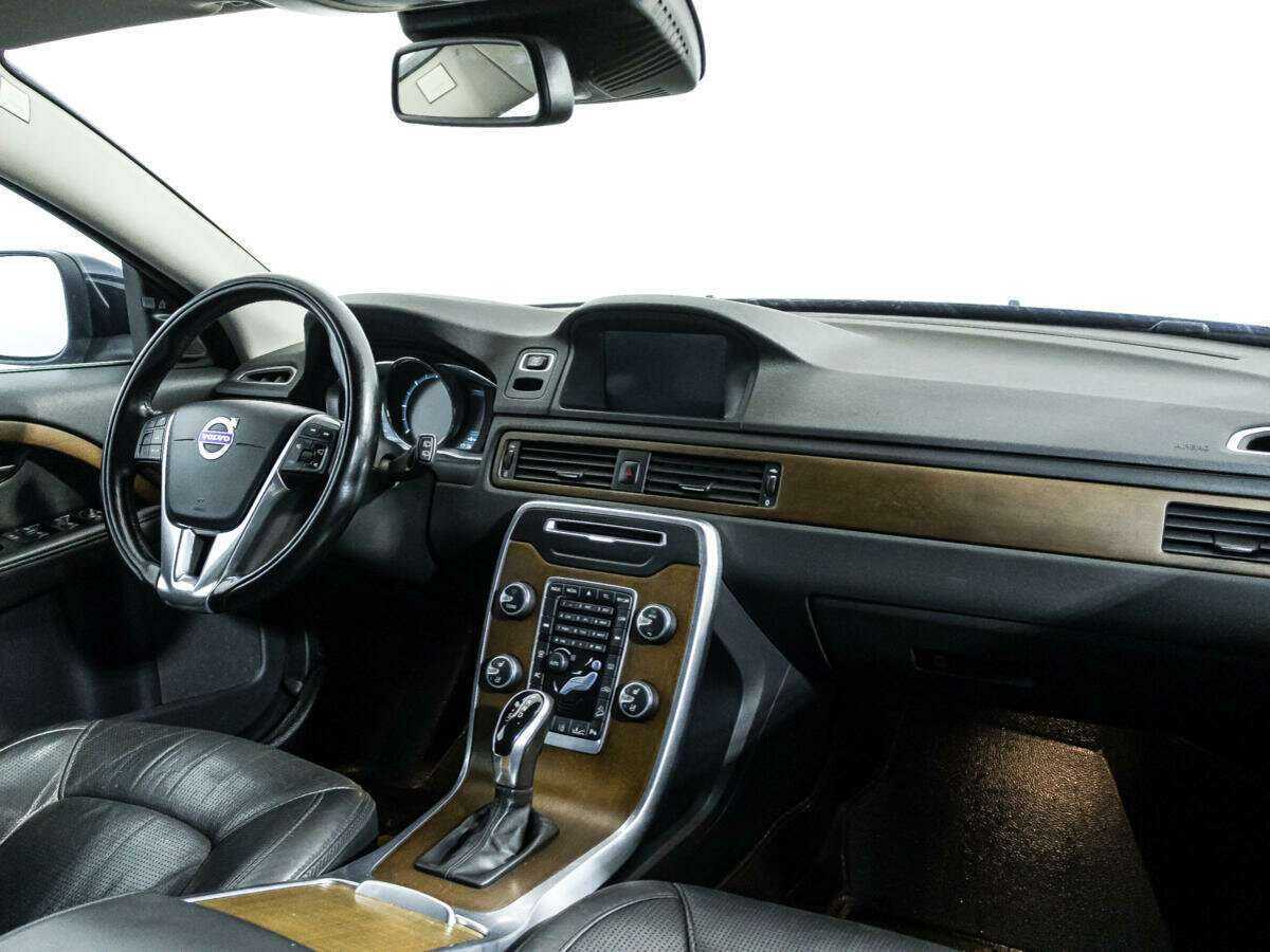 Volvo XC70 с пробегом — 2013 год. Фото: #8