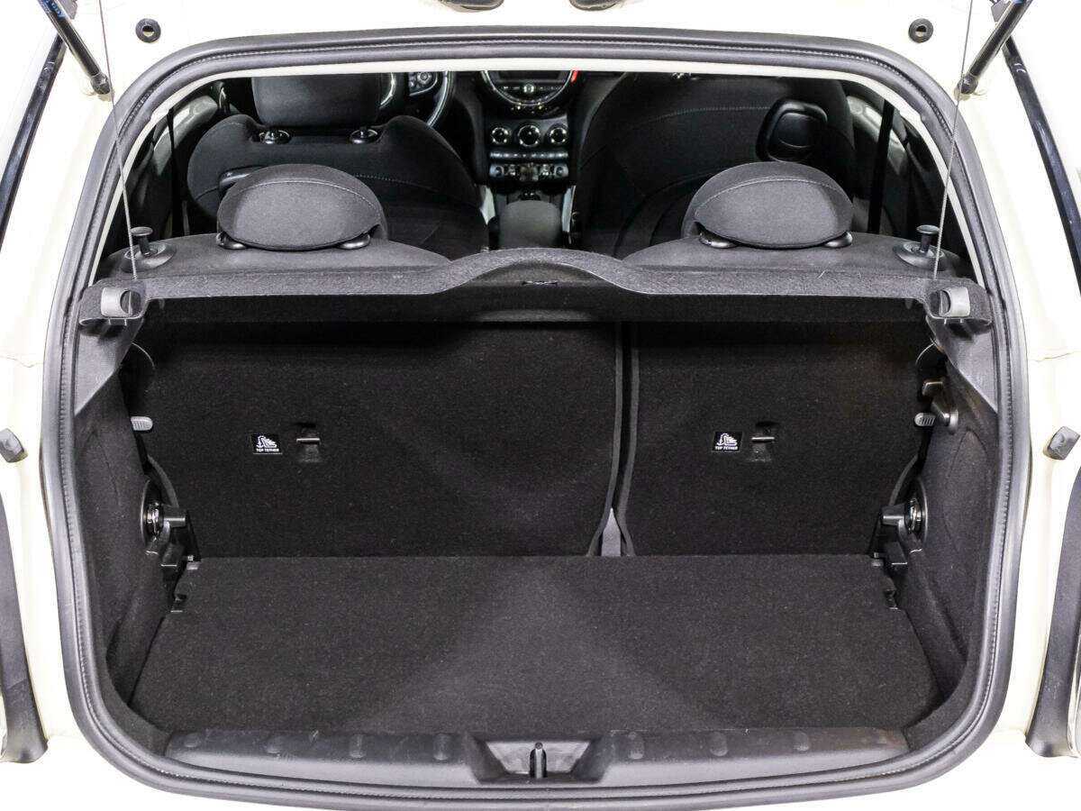 Mini Hatch с пробегом — 2016 год. Фото: #14