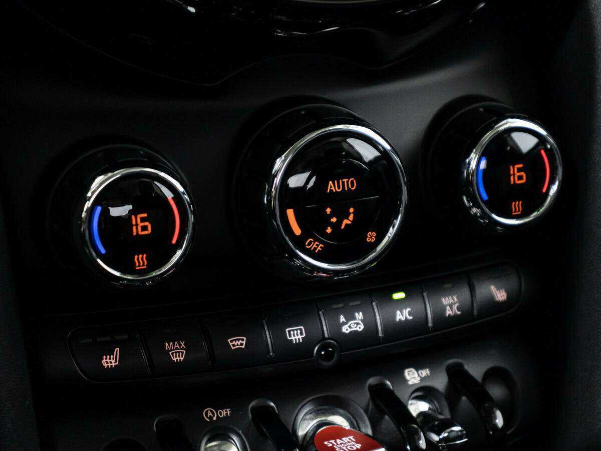 Mini Hatch с пробегом — 2016 год. Фото: #16