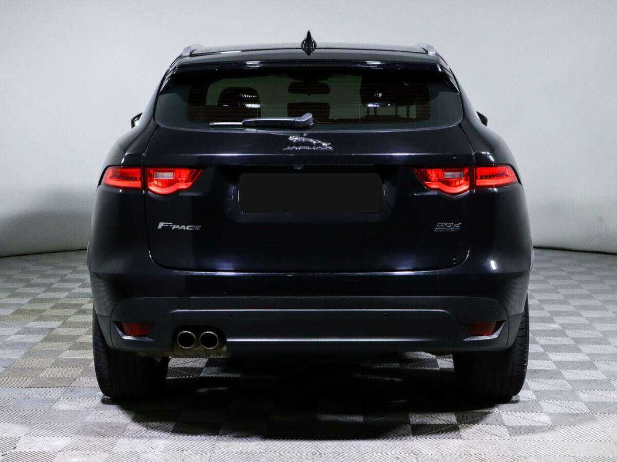Jaguar F-Pace с пробегом — 2016 год. Фото: #4