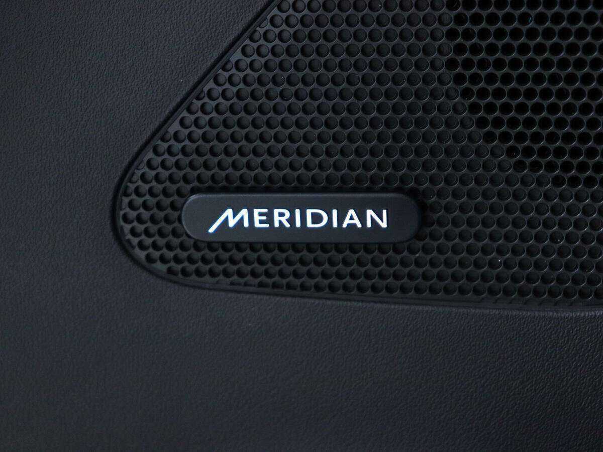 Jaguar F-Pace с пробегом — 2016 год. Фото: #16