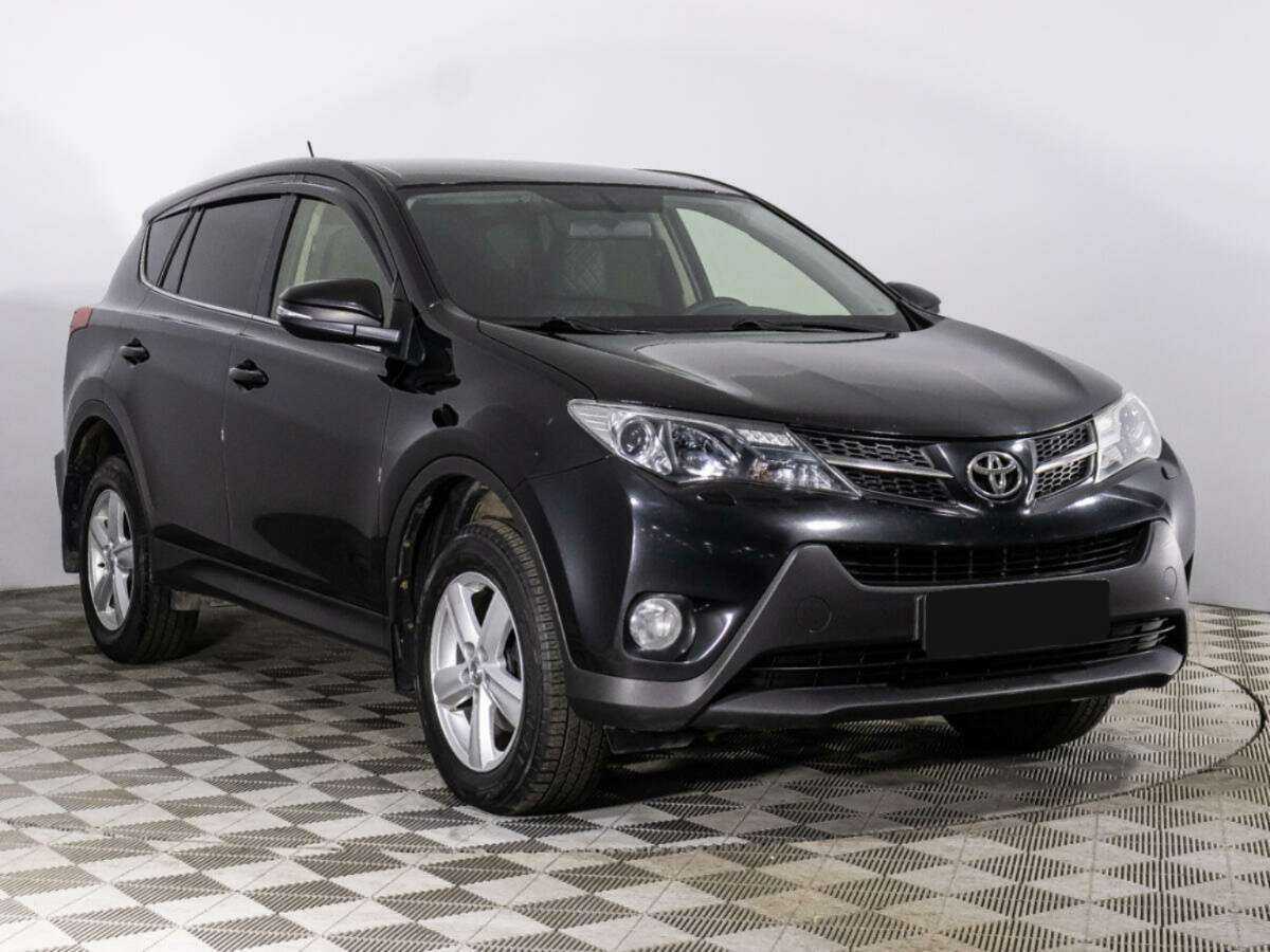 Toyota RAV4 с пробегом — 2013 год. Фото: #2