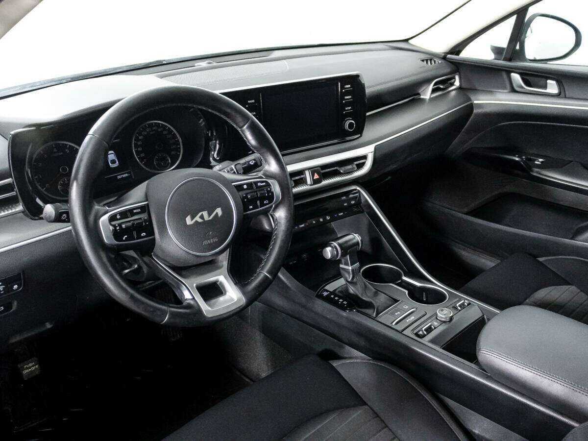 Kia K5 с пробегом — 2021 год. Фото: #8