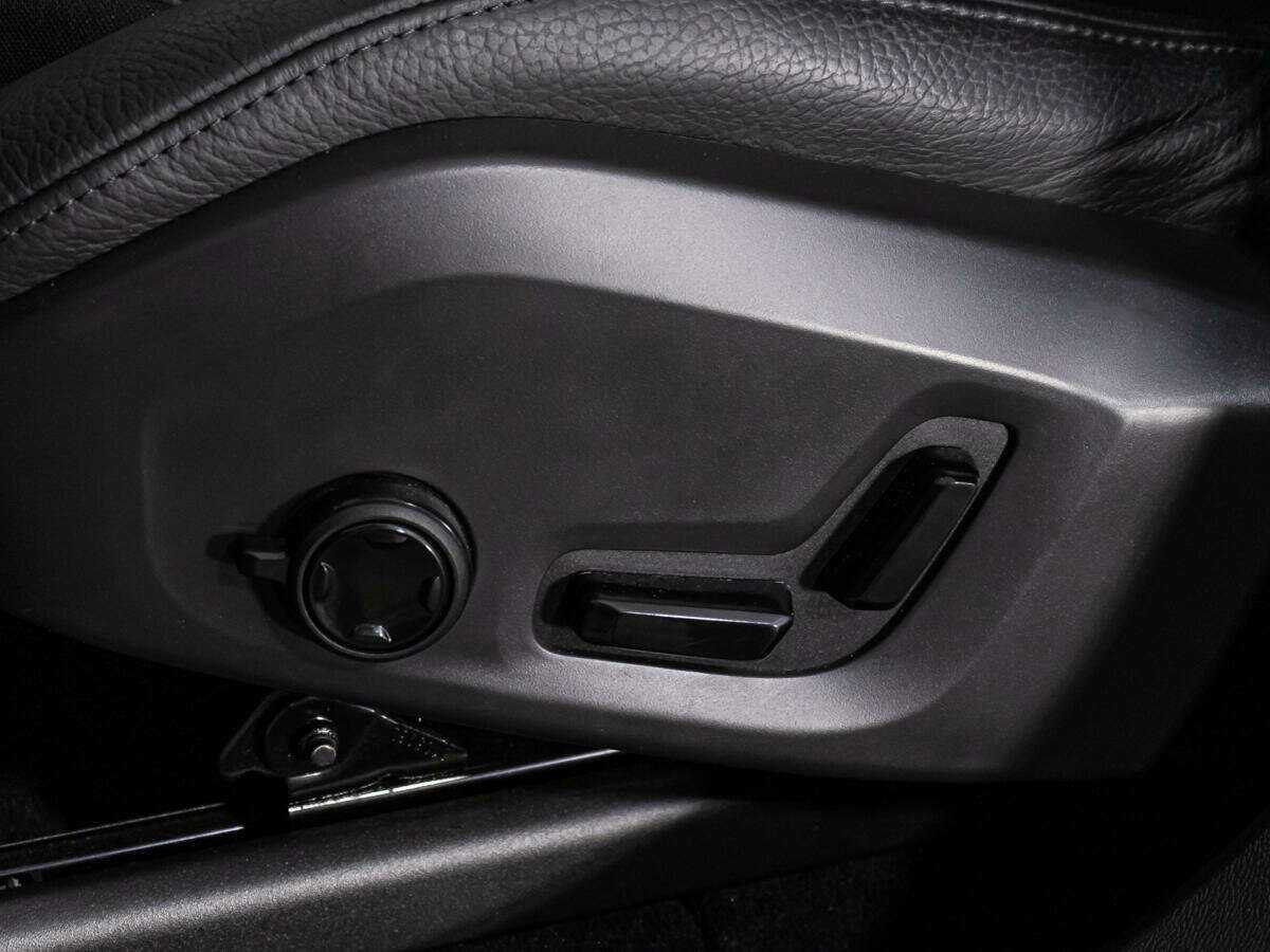 Volvo XC60 с пробегом — 2021 год. Фото: #14