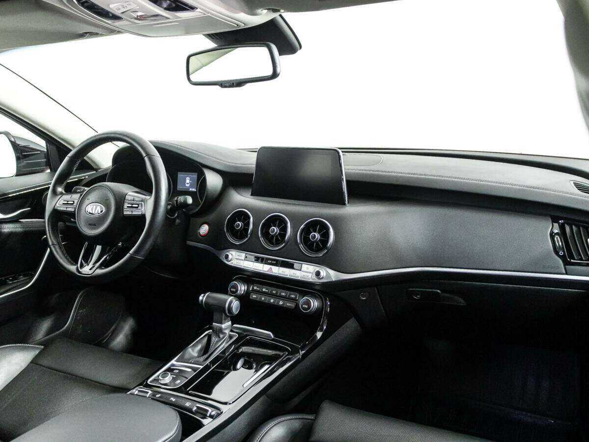 Kia Stinger с пробегом — 2020 год. Фото: #8