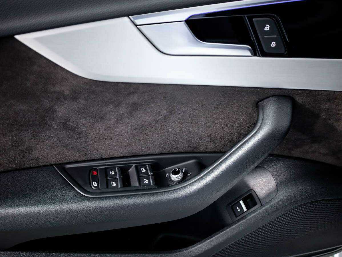 Audi A4 с пробегом — 2020 год. Фото: #16