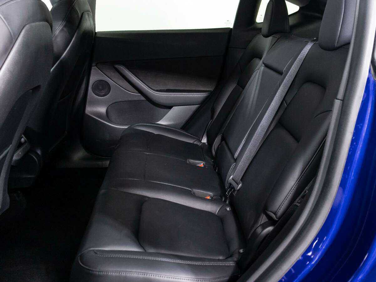 Tesla Model Y с пробегом — 2020 год. Фото: #8