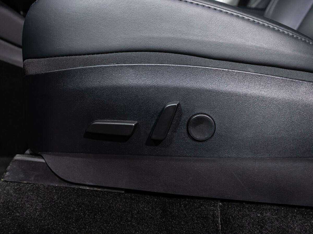 Tesla Model Y с пробегом — 2020 год. Фото: #17