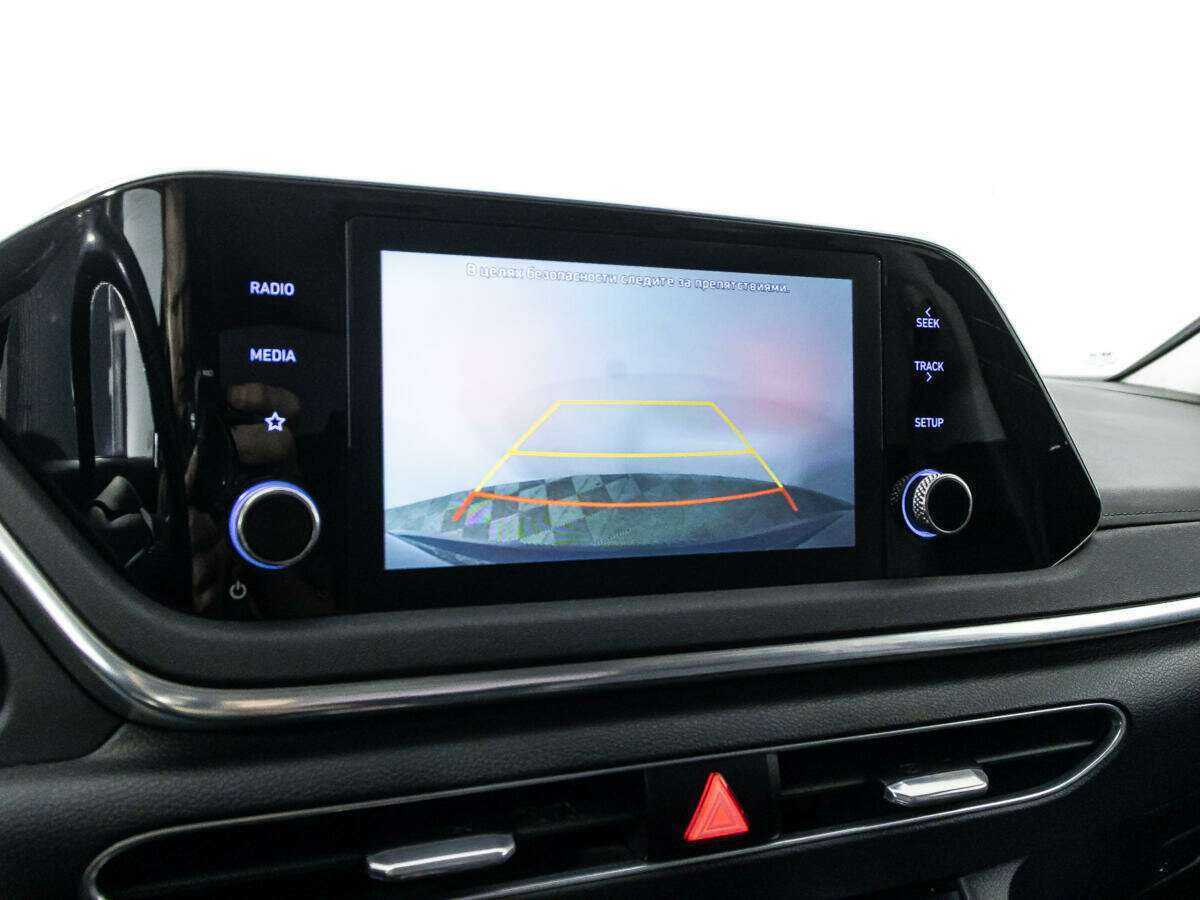 Hyundai Sonata с пробегом — 2021 год. Фото: #14