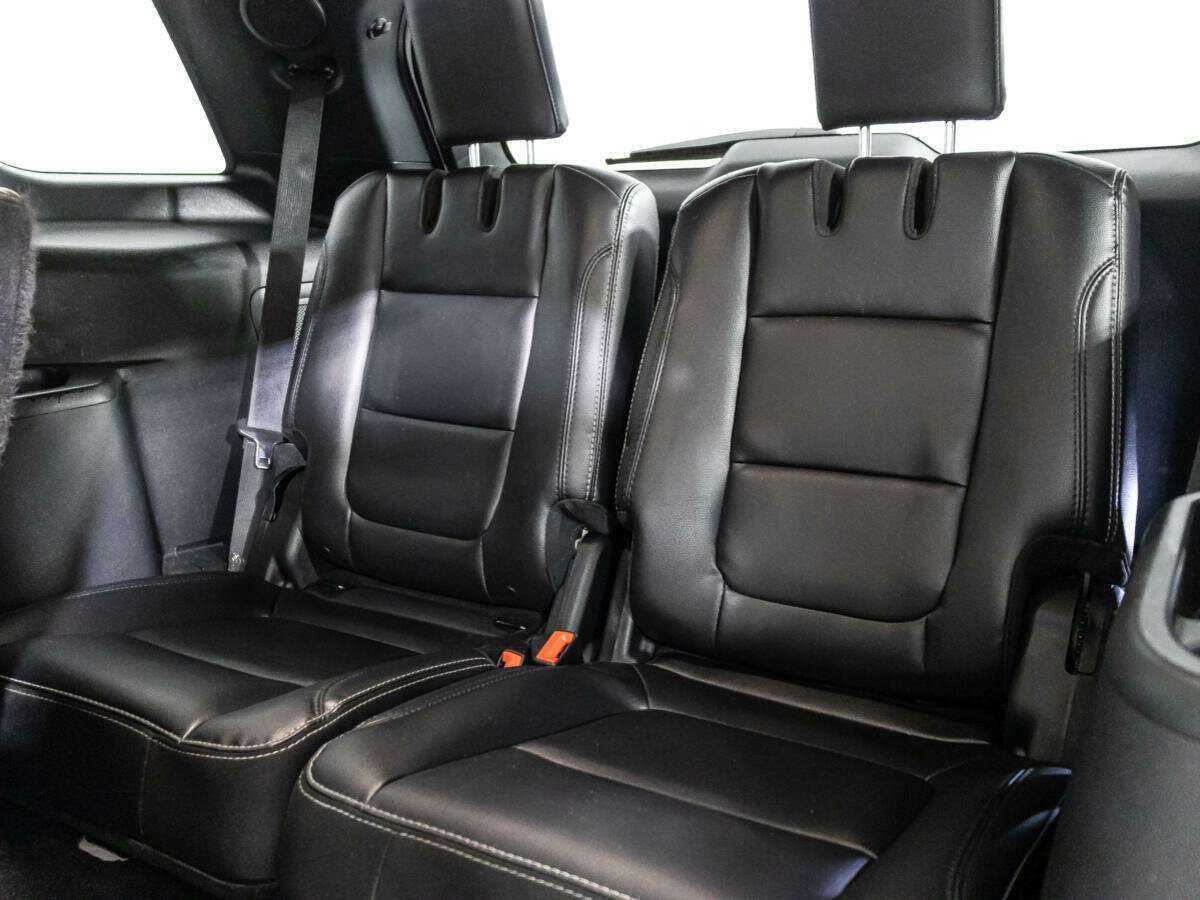 Ford Explorer с пробегом — 2019 год. Фото: #14