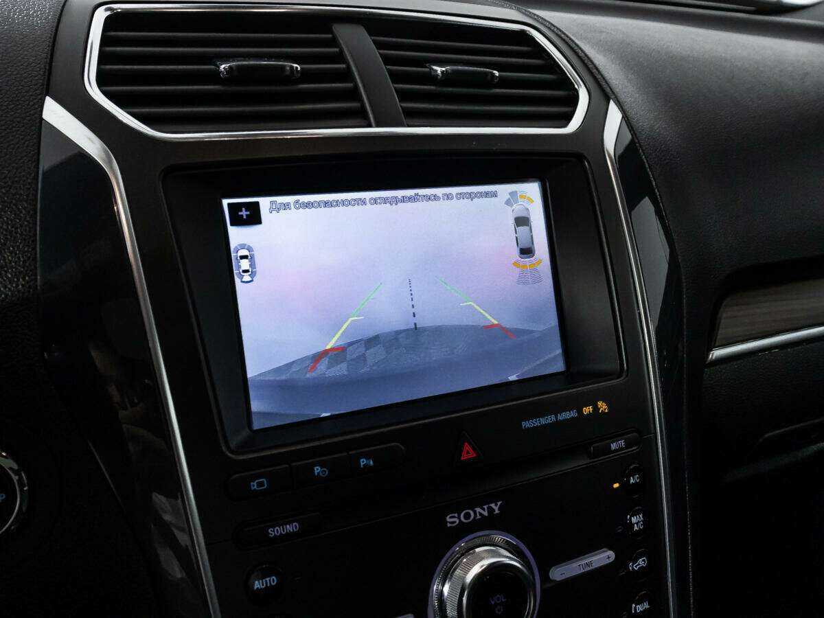 Ford Explorer с пробегом — 2019 год. Фото: #17