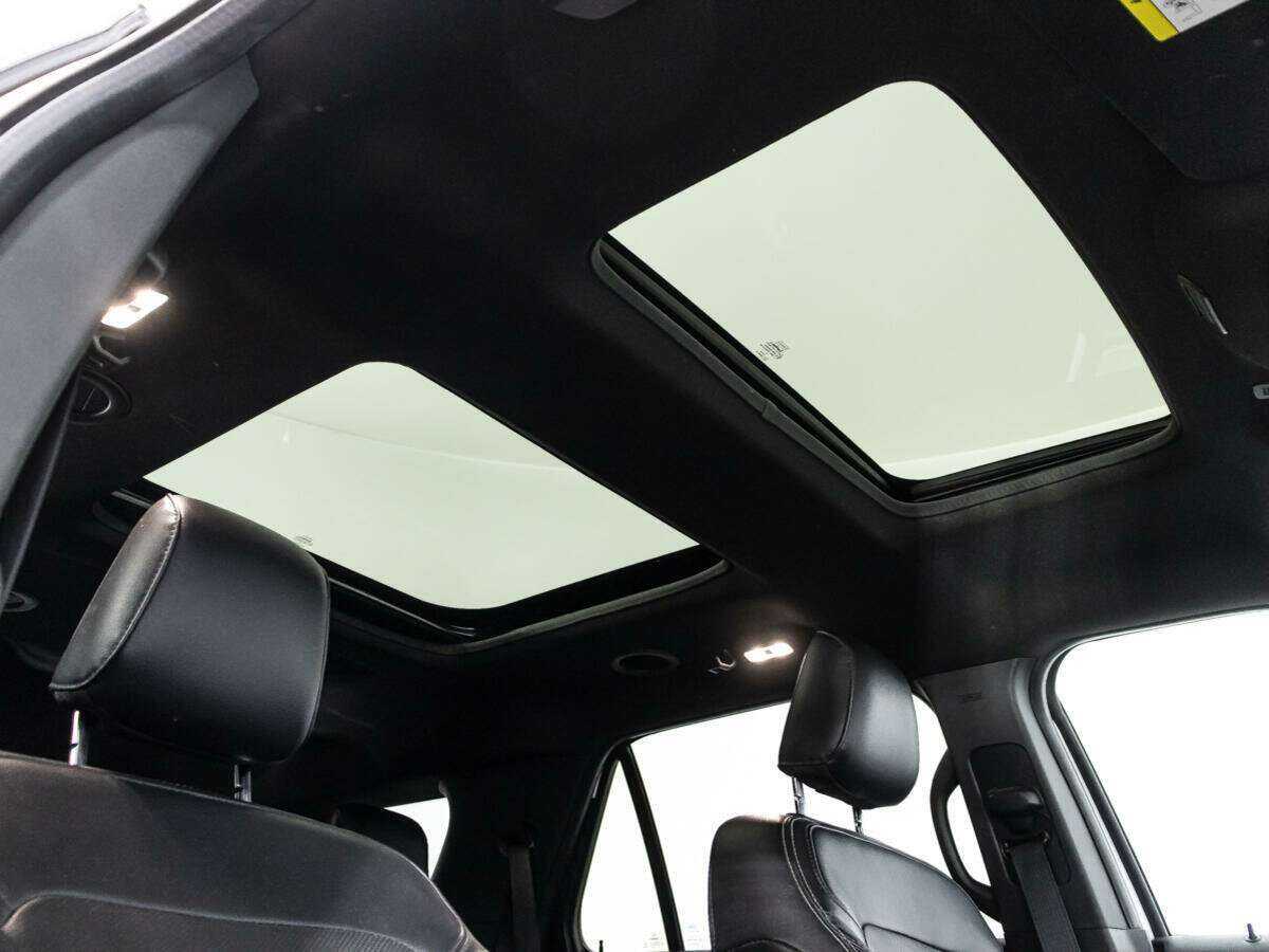 Ford Explorer с пробегом — 2019 год. Фото: #20