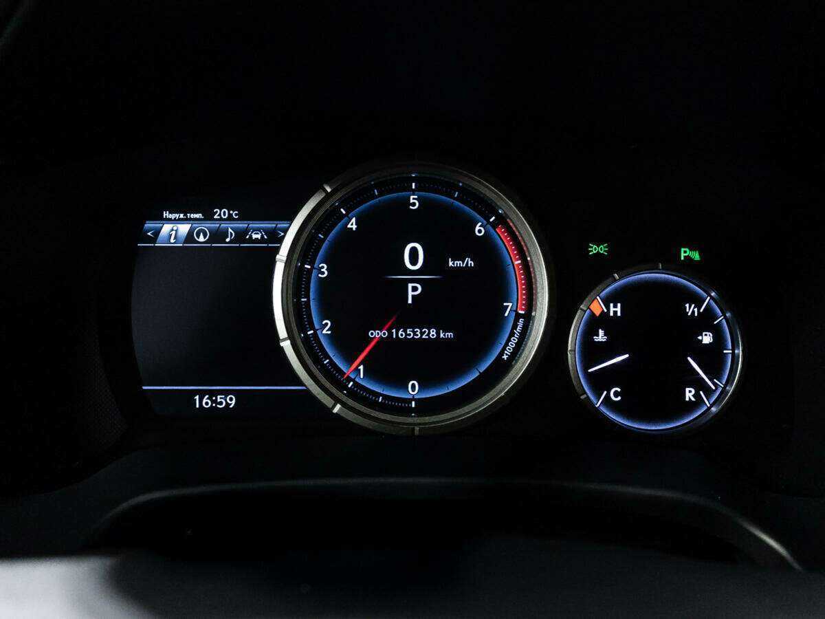 Lexus RX с пробегом — 2017 год. Фото: #11