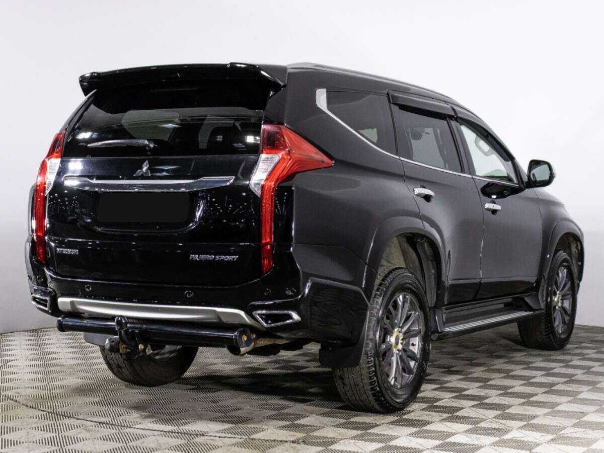 Mitsubishi Pajero Sport с пробегом — 2020 год. Фото: #4