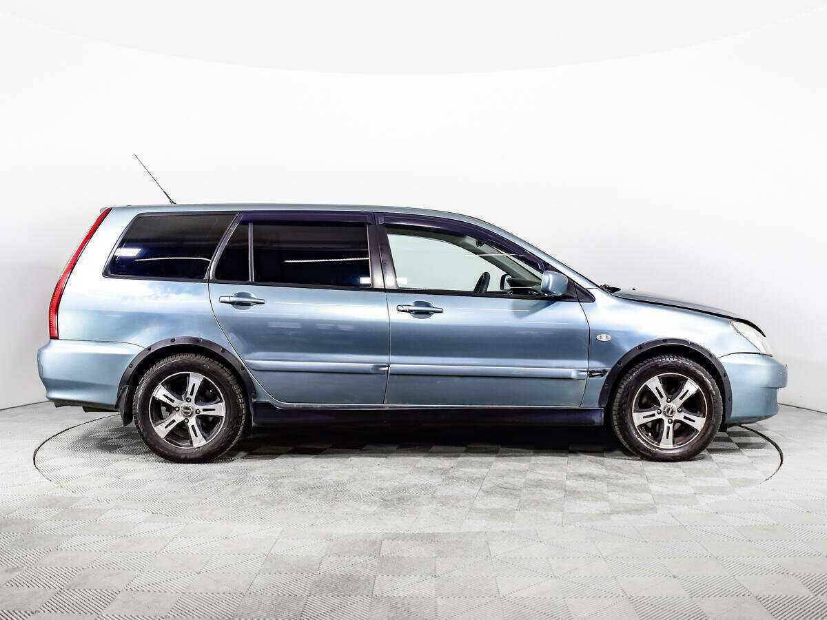 Mitsubishi Lancer с пробегом — 2006 год. Фото: #3