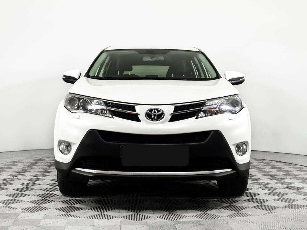 Toyota RAV4 с пробегом — 2013 год. Фото: #1