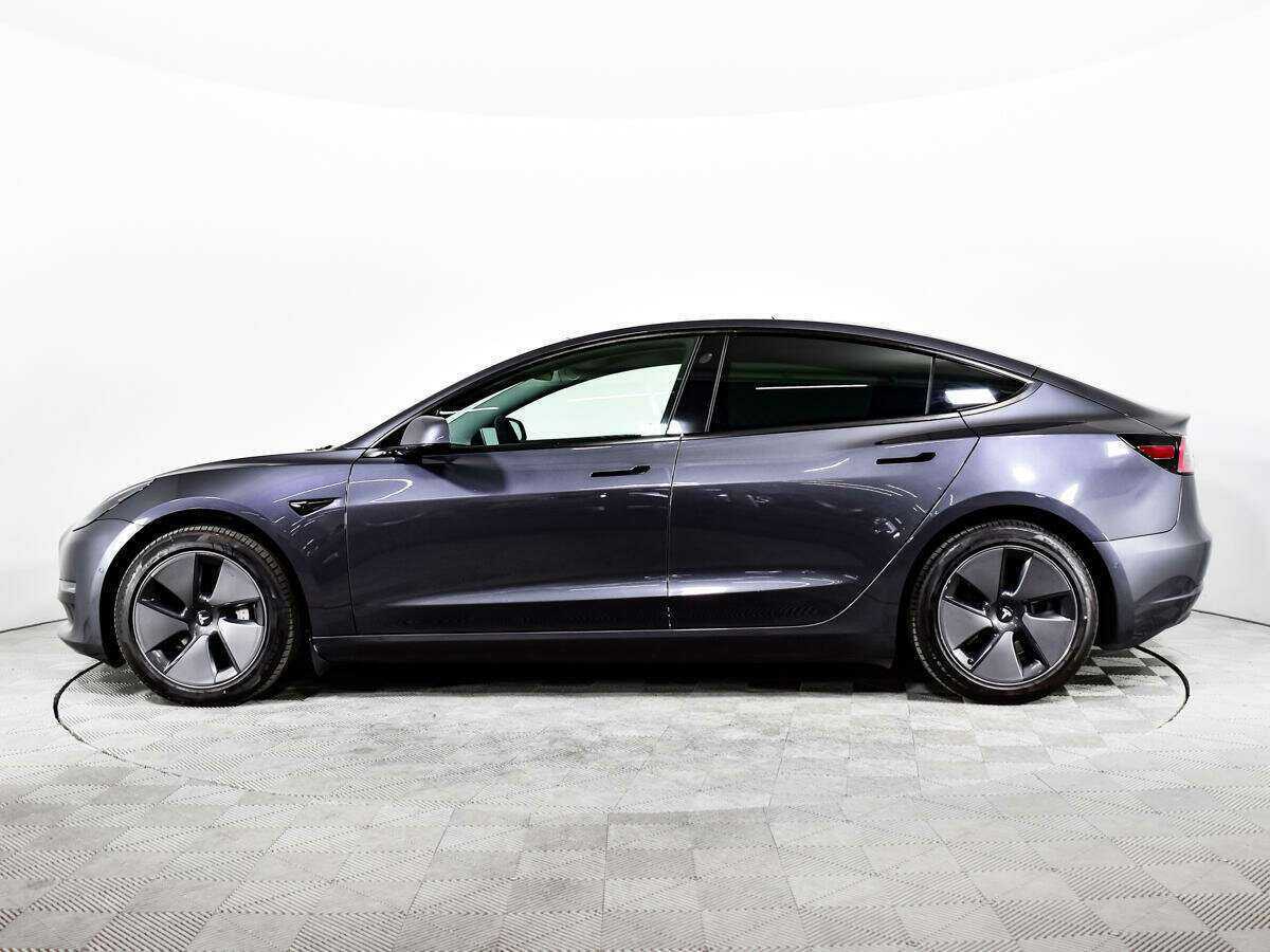 Tesla Model 3 с пробегом — 2021 год. Фото: #7