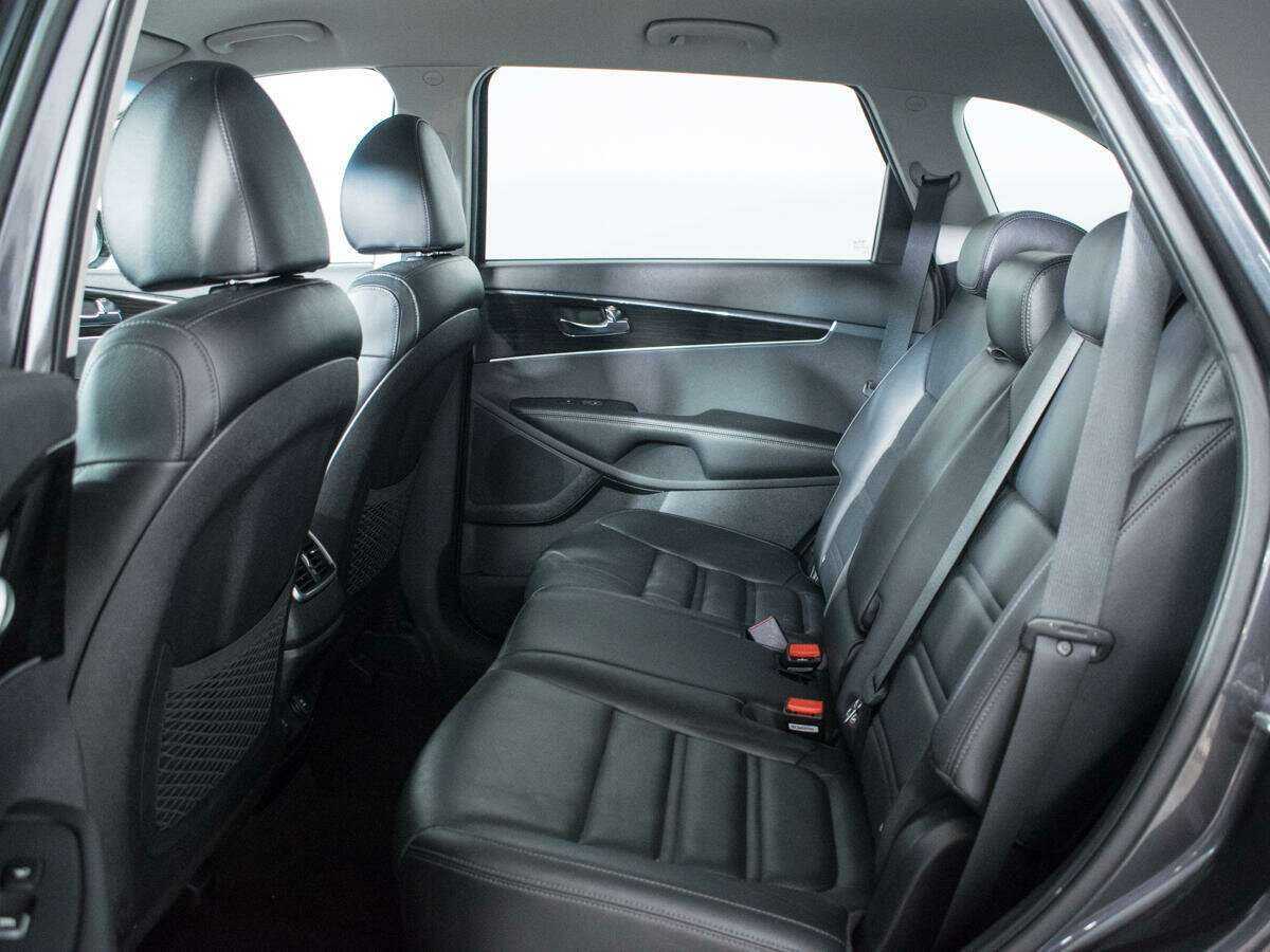 Kia Sorento с пробегом — 2019 год. Фото: #9