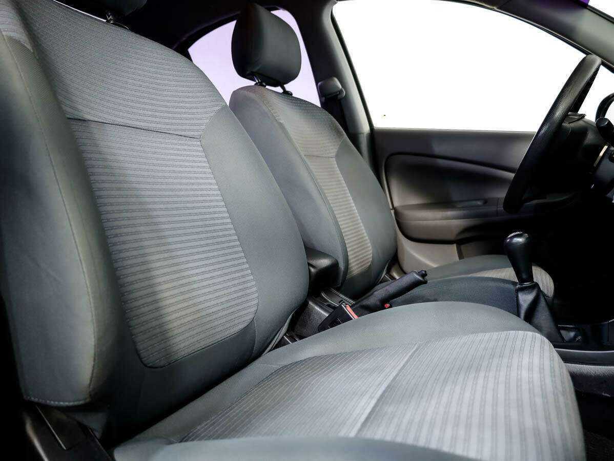 Nissan Almera Classic с пробегом — 2010 год. Фото: #10