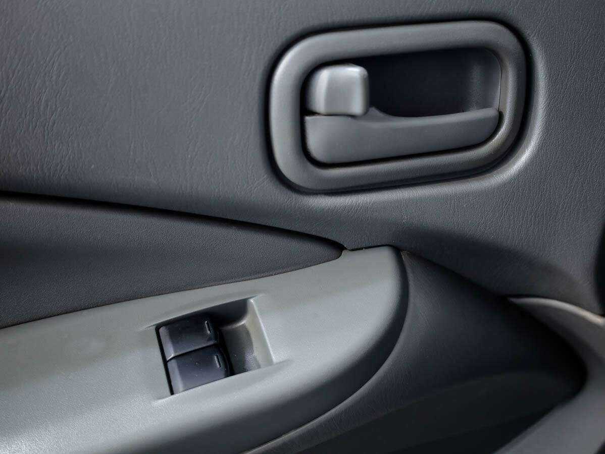 Nissan Almera Classic с пробегом — 2010 год. Фото: #12