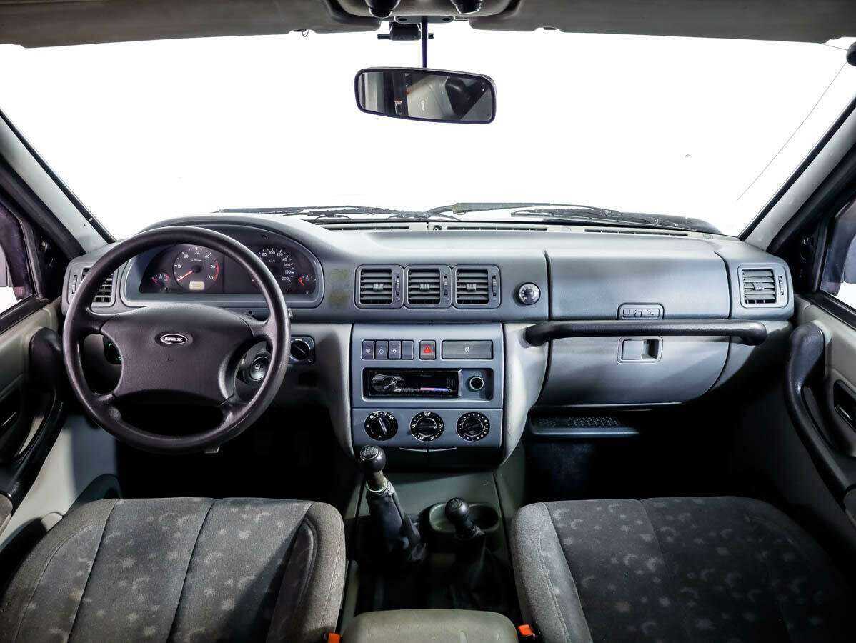 УАЗ Patriot с пробегом — 2007 год. Фото: #8