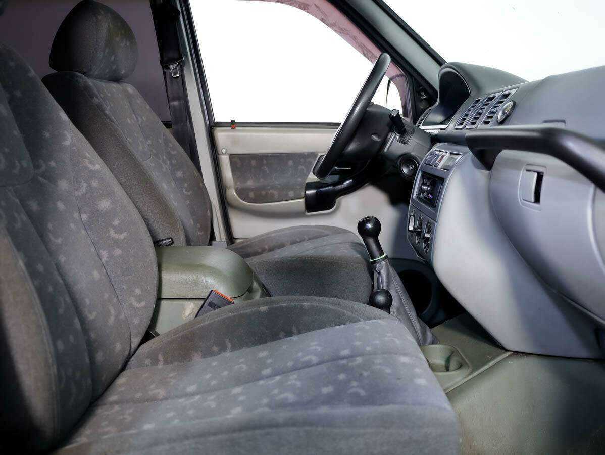 УАЗ Patriot с пробегом — 2007 год. Фото: #10