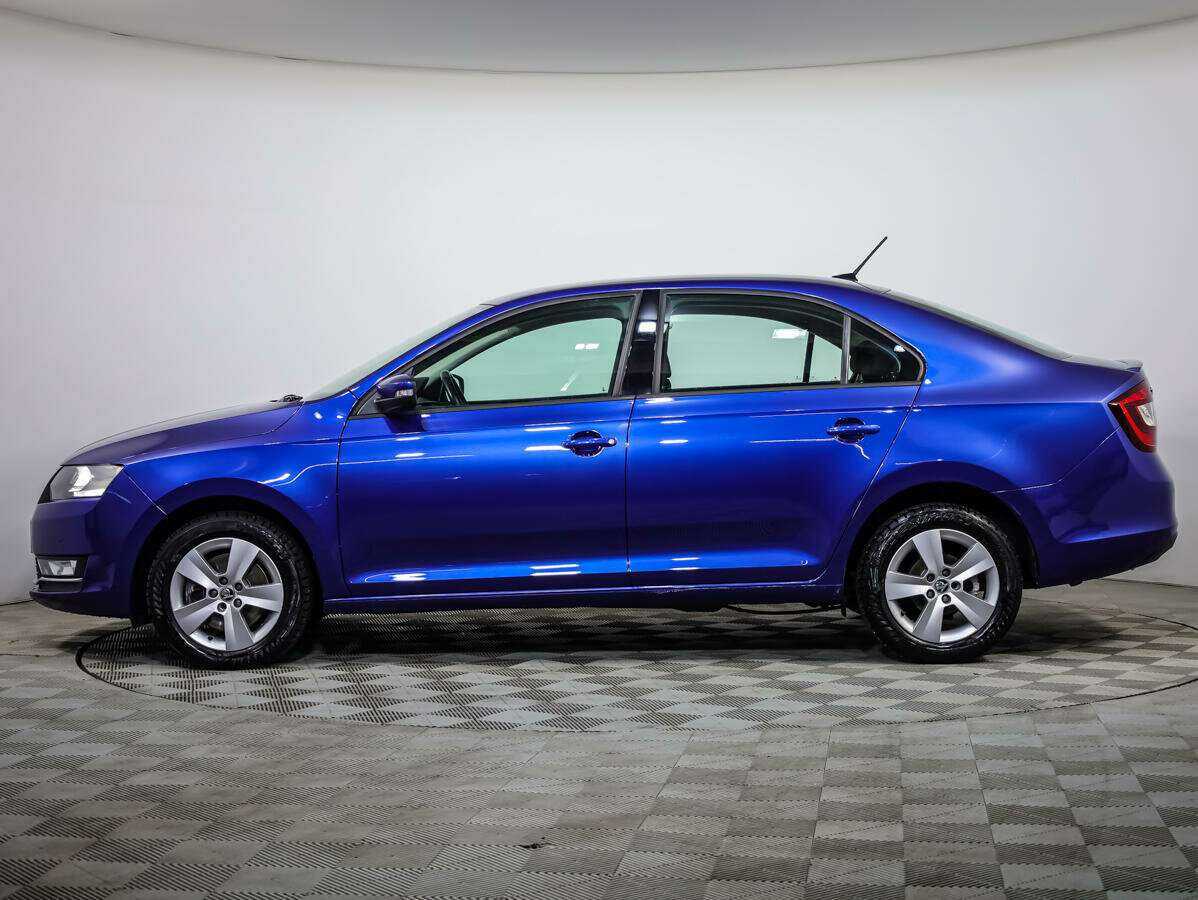 Skoda Rapid с пробегом — 2018 год. Фото: #6