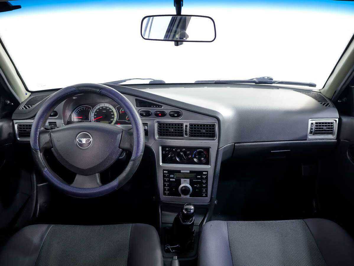 Daewoo Nexia с пробегом — 2013 год. Фото: #8