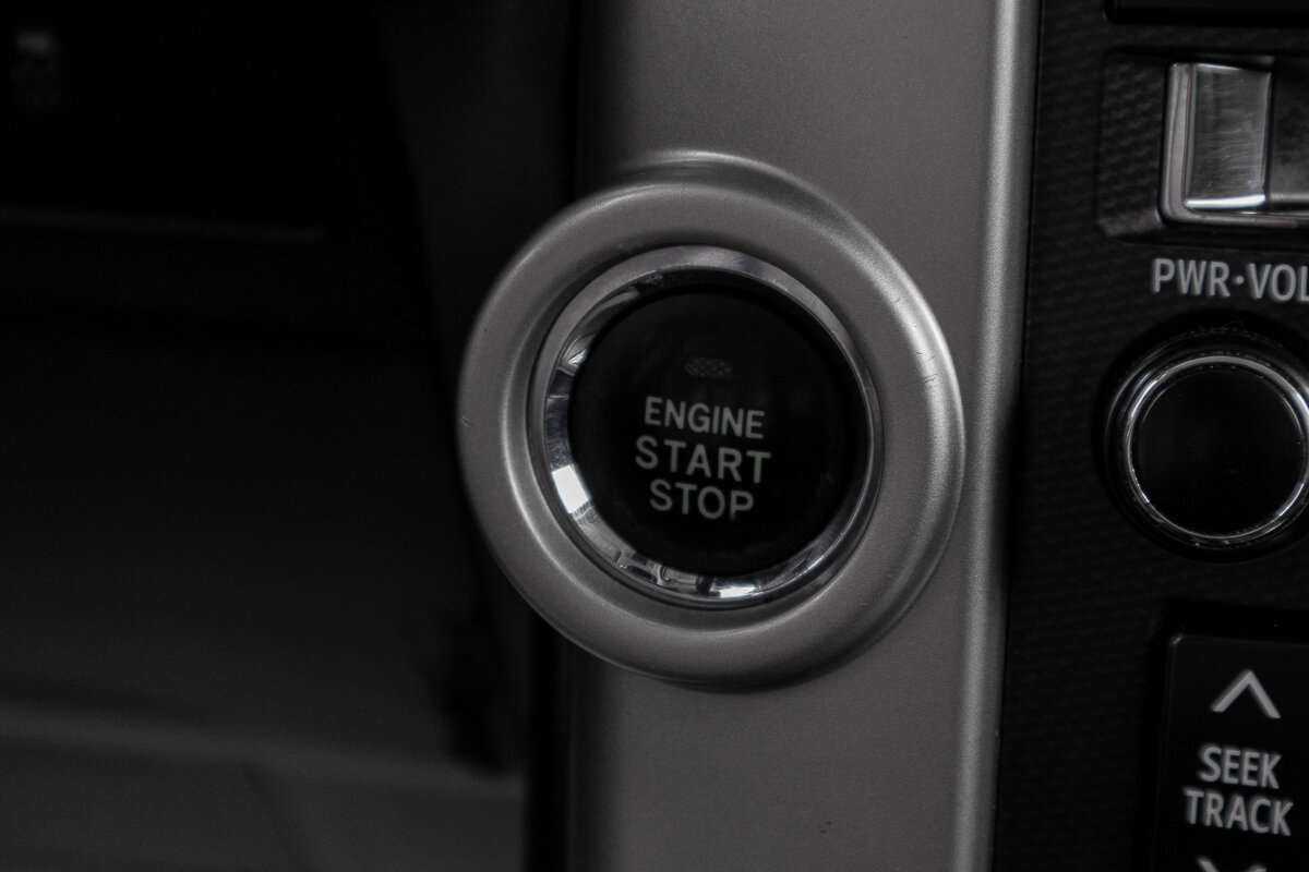 Toyota Land Cruiser Prado с пробегом — 2010 год. Фото: #14