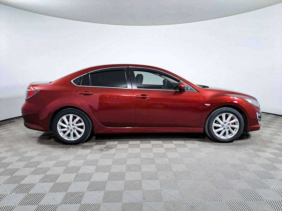 Mazda 6 с пробегом — 2011 год. Фото: #3
