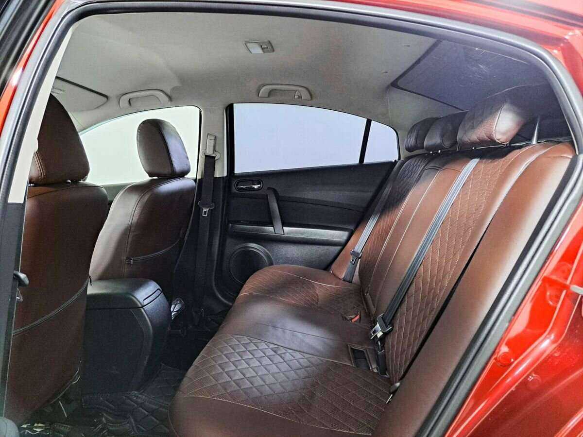 Mazda 6 с пробегом — 2011 год. Фото: #9