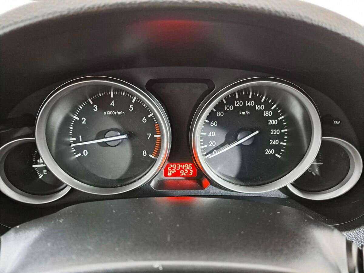 Mazda 6 с пробегом — 2011 год. Фото: #10