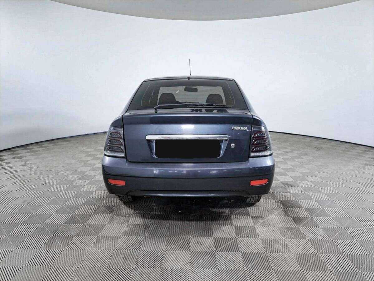 Lada (ВАЗ) Priora с пробегом — 2012 год. Фото: #5