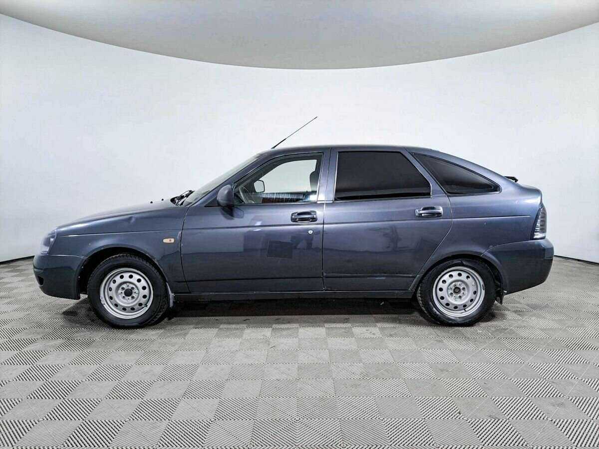 Lada (ВАЗ) Priora с пробегом — 2012 год. Фото: #7