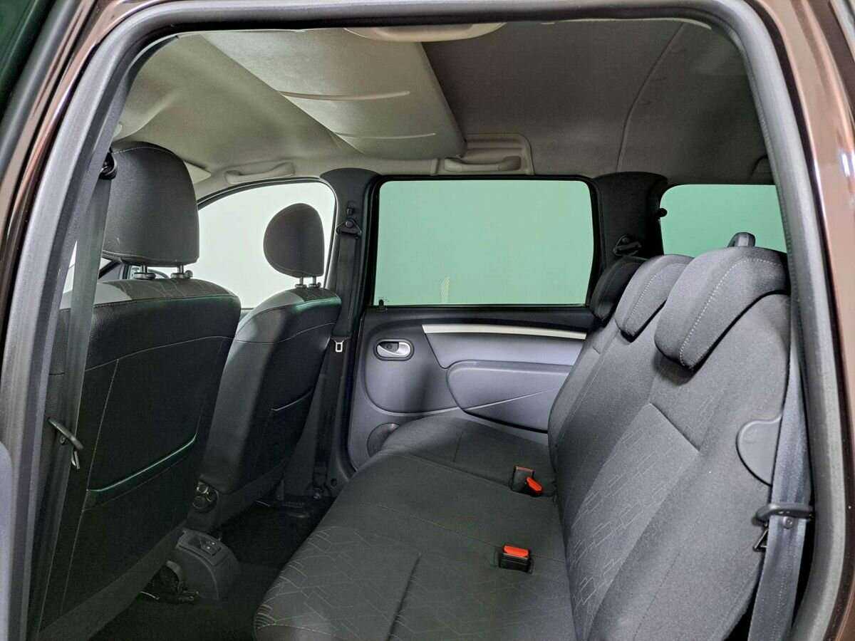 Lada (ВАЗ) Largus с пробегом — 2020 год. Фото: #9