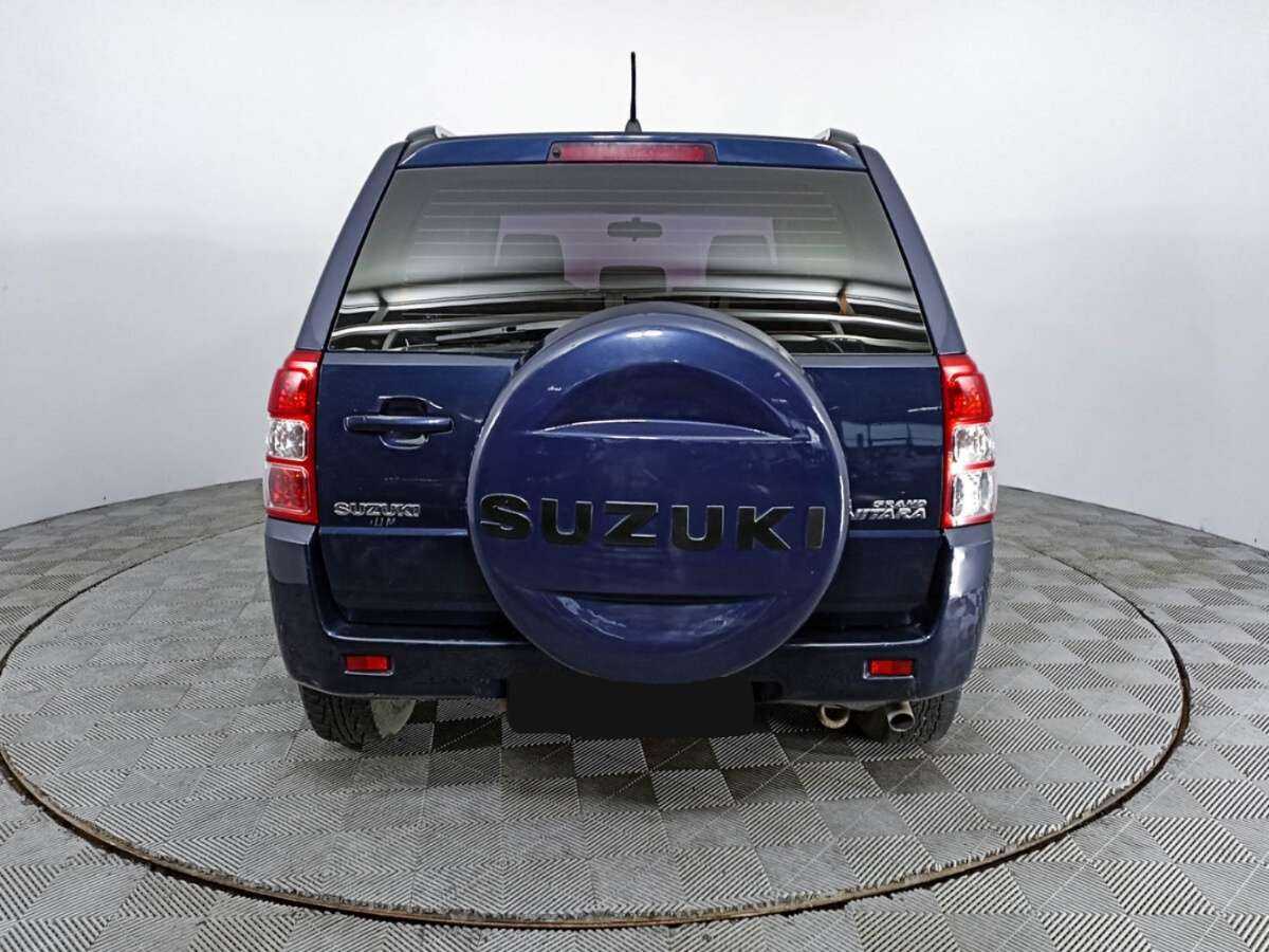 Suzuki Grand Vitara с пробегом — 2012 год. Фото: #5