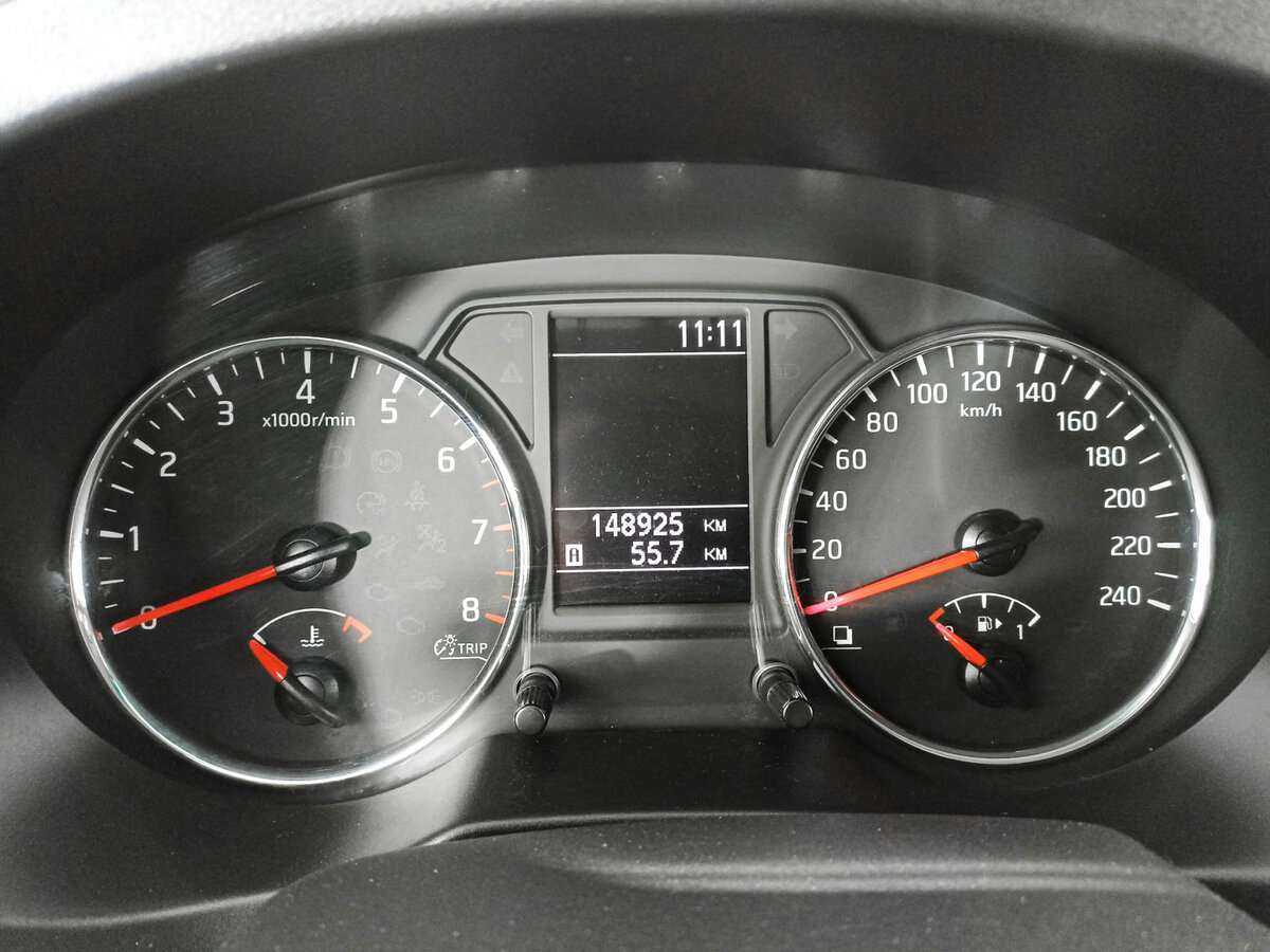 Nissan X-Trail с пробегом — 2013 год. Фото: #8