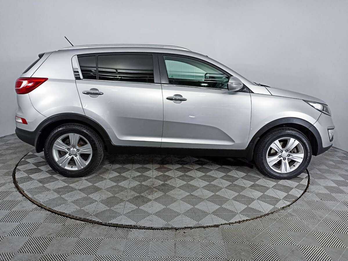 Kia Sportage с пробегом — 2013 год. Фото: #3