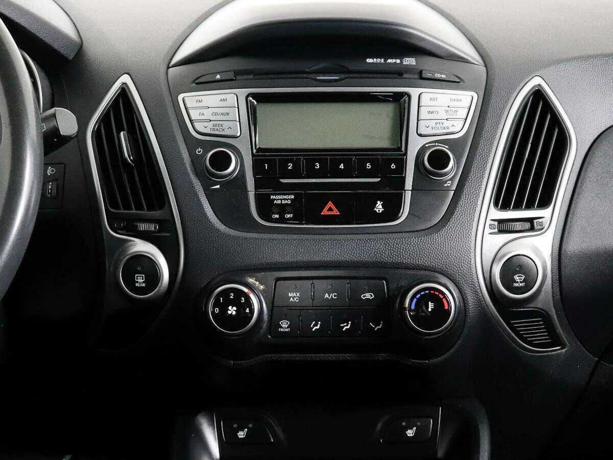 Hyundai ix35 с пробегом — 2011 год. Фото: #10