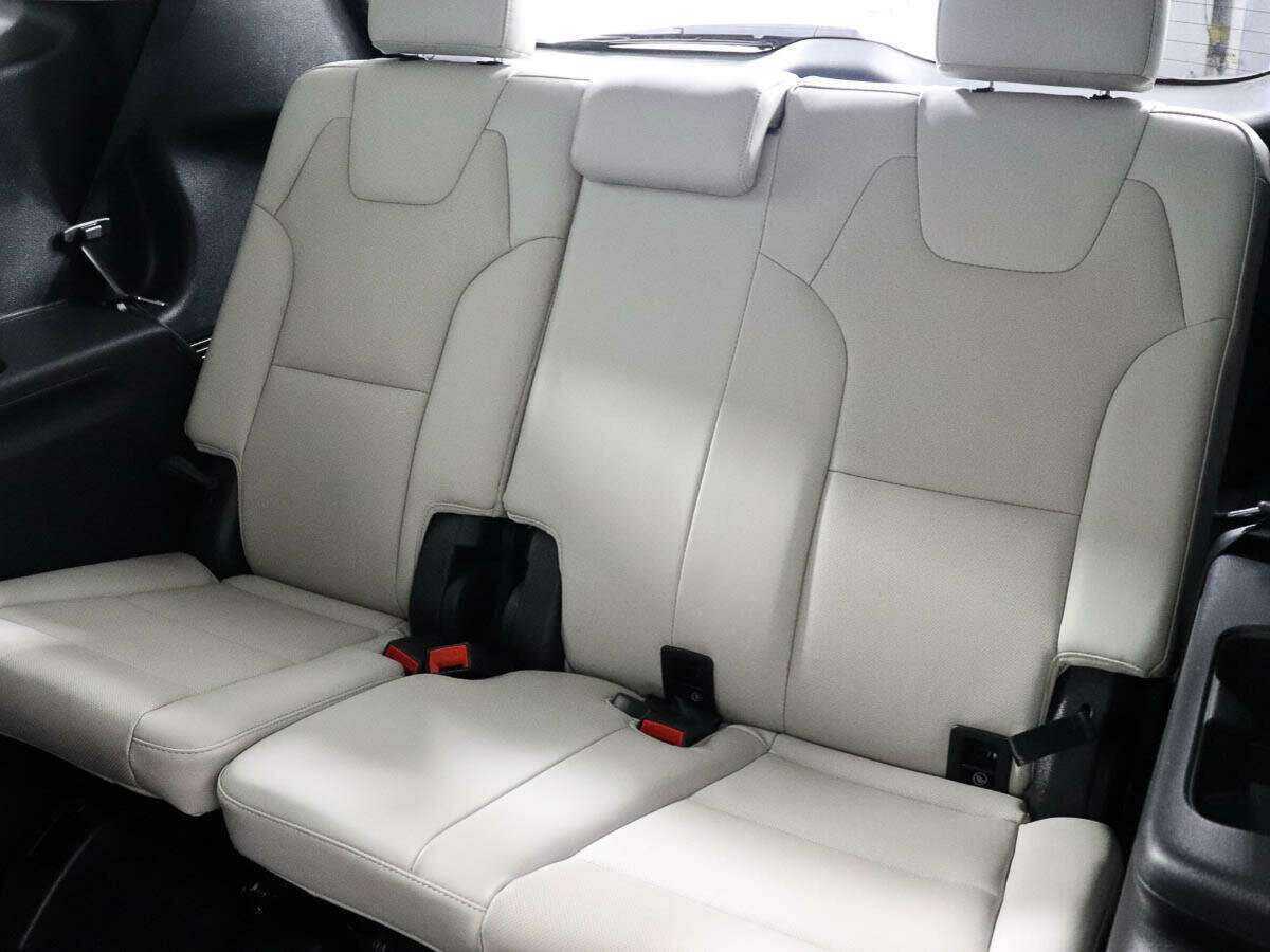 Kia Telluride с пробегом — 2020 год. Фото: #11