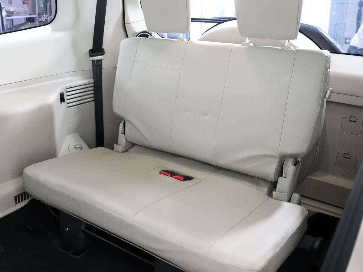 Mitsubishi Pajero с пробегом — 2019 год. Фото: #12